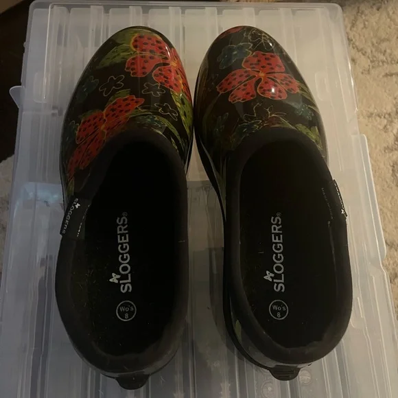 Sloggers Rain & Garden Clogs, Size 8 - Picture 2 of 4